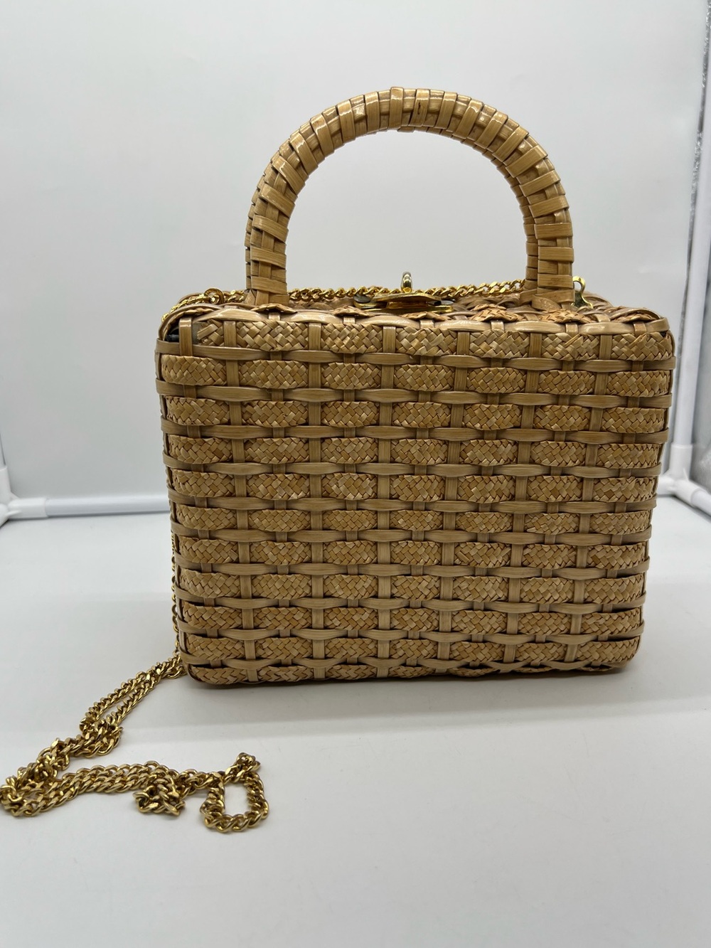 HANDCRAFTED VINTAGE Natural Woven Wicker Box Purse Top Handle Chain CrossbodyBag
